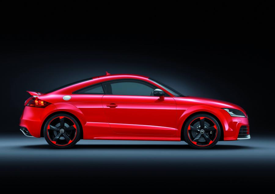 Audi TT RS Plus (8J) 2012 года  (WW) (фото 25 из 37)